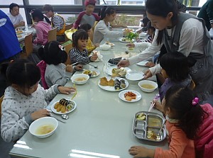 삼성웰스토리 외식사업부(주) 점심식사조리 봉사